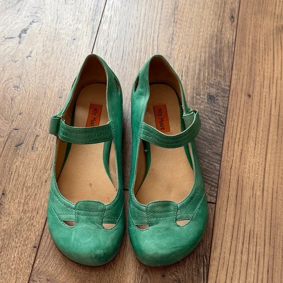 Miz Mooz Green Leather Mary Jane Flat Size 6 EUC - Picture 5 of 8